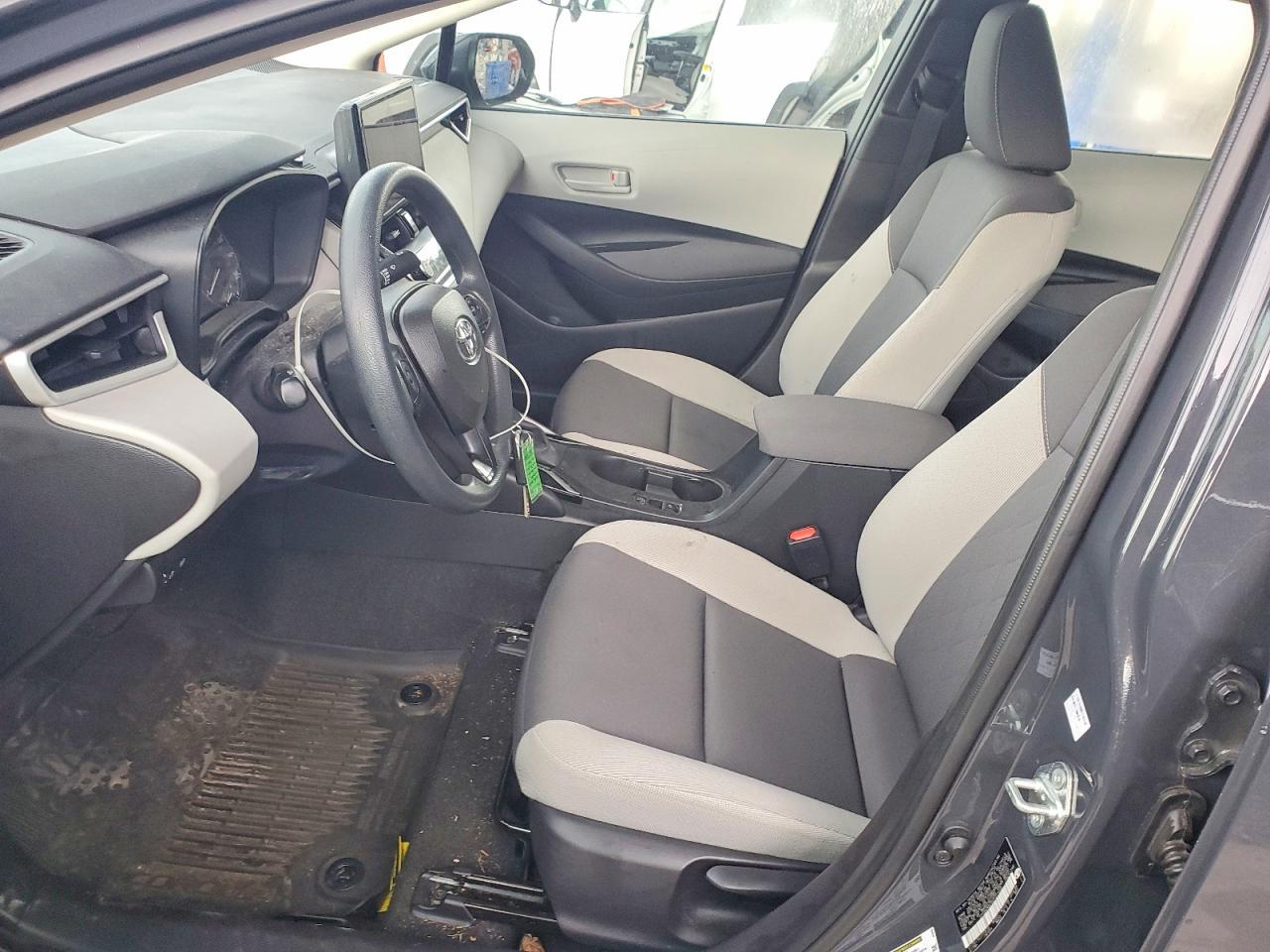 2025 Toyota Corolla Le - Фото 7