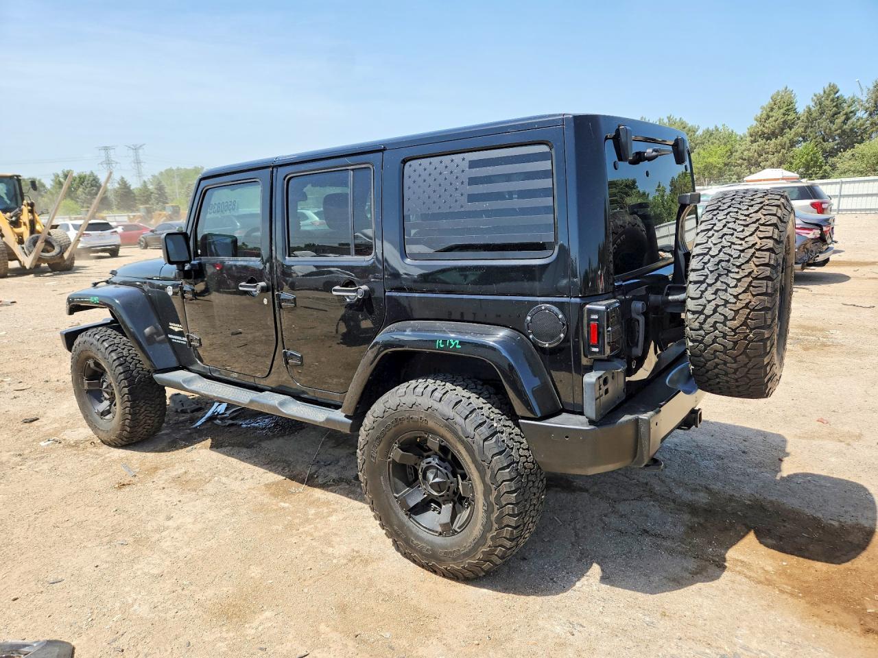 2014 Jeep Wrangler Unlimited Sahara - Фото 2
