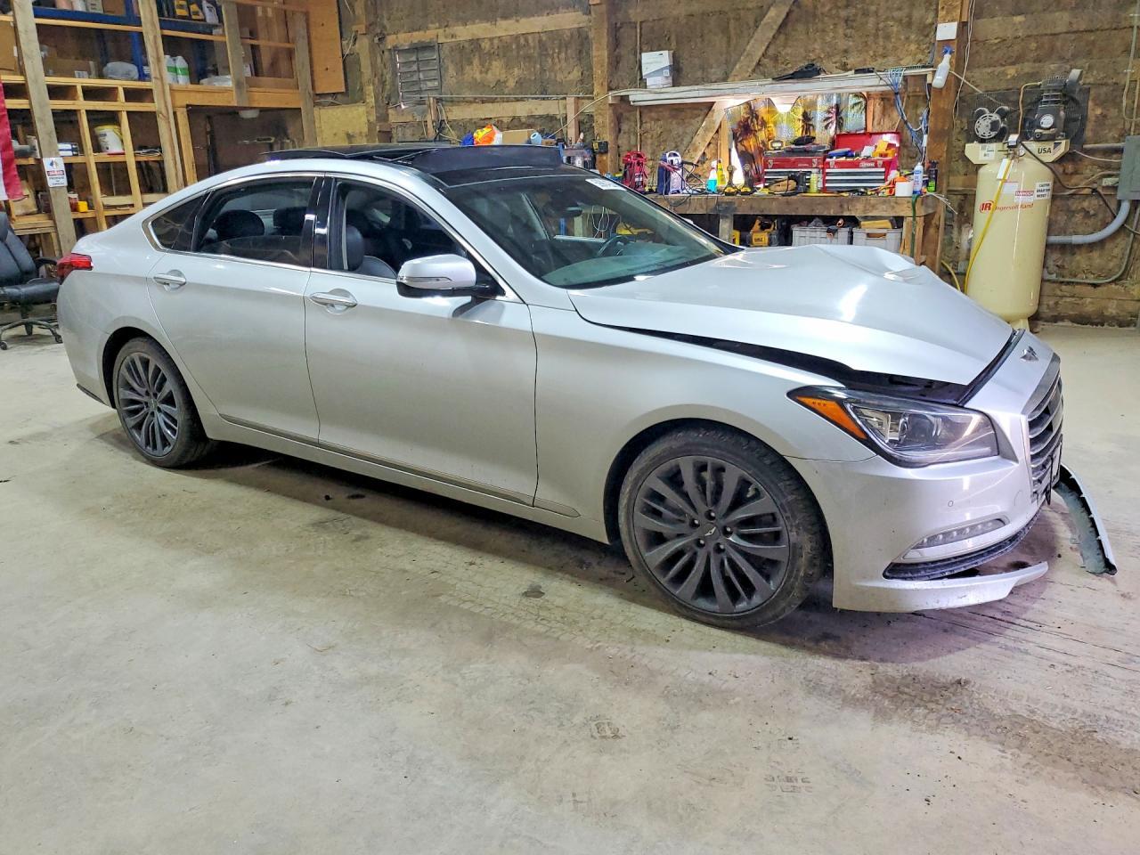 2015 Hyundai Genesis 5.0L - Image 4
