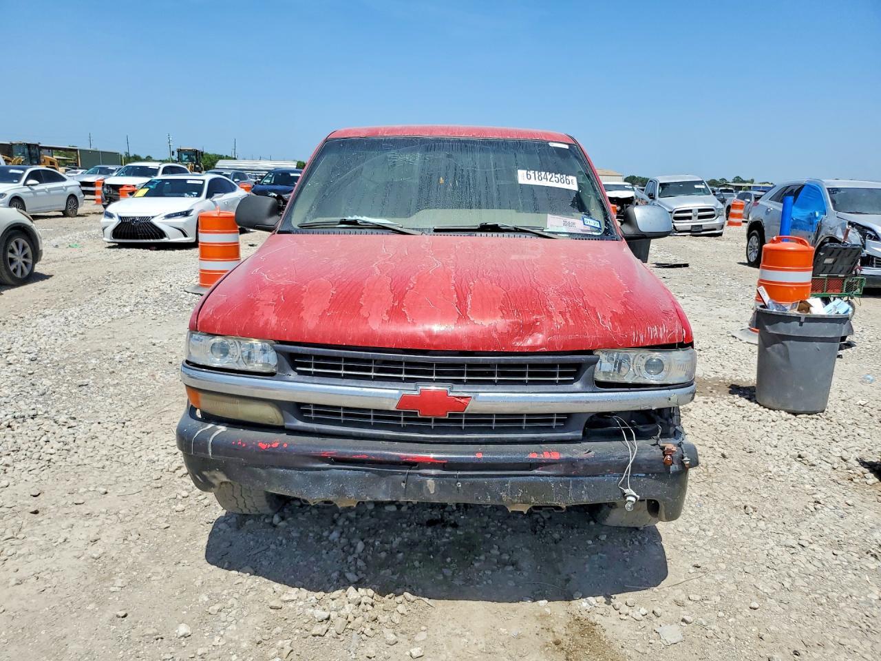 2001 Chevrolet Silverado C1500 - Image 5