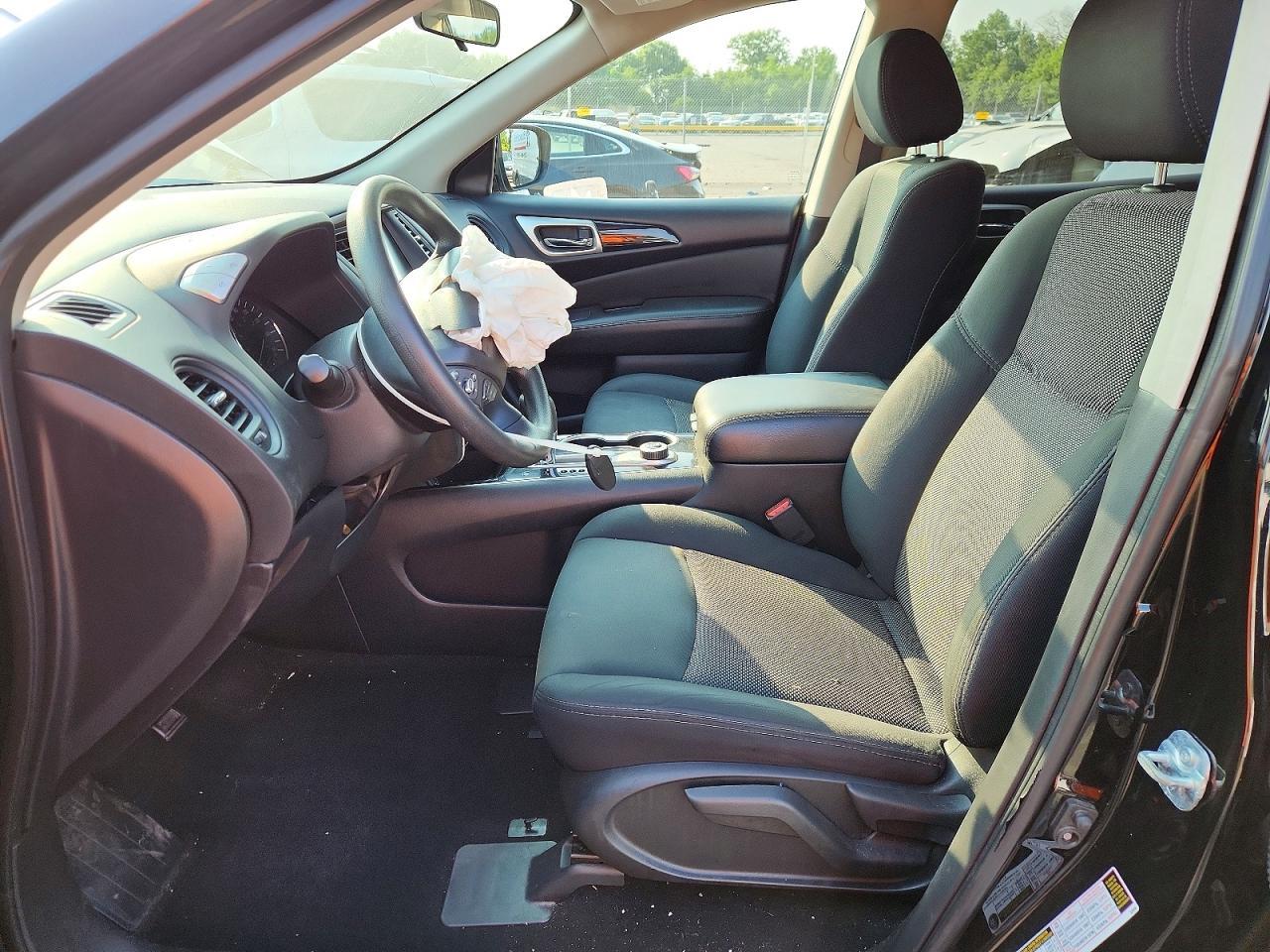 2018 Nissan Pathfinder S - Image 7