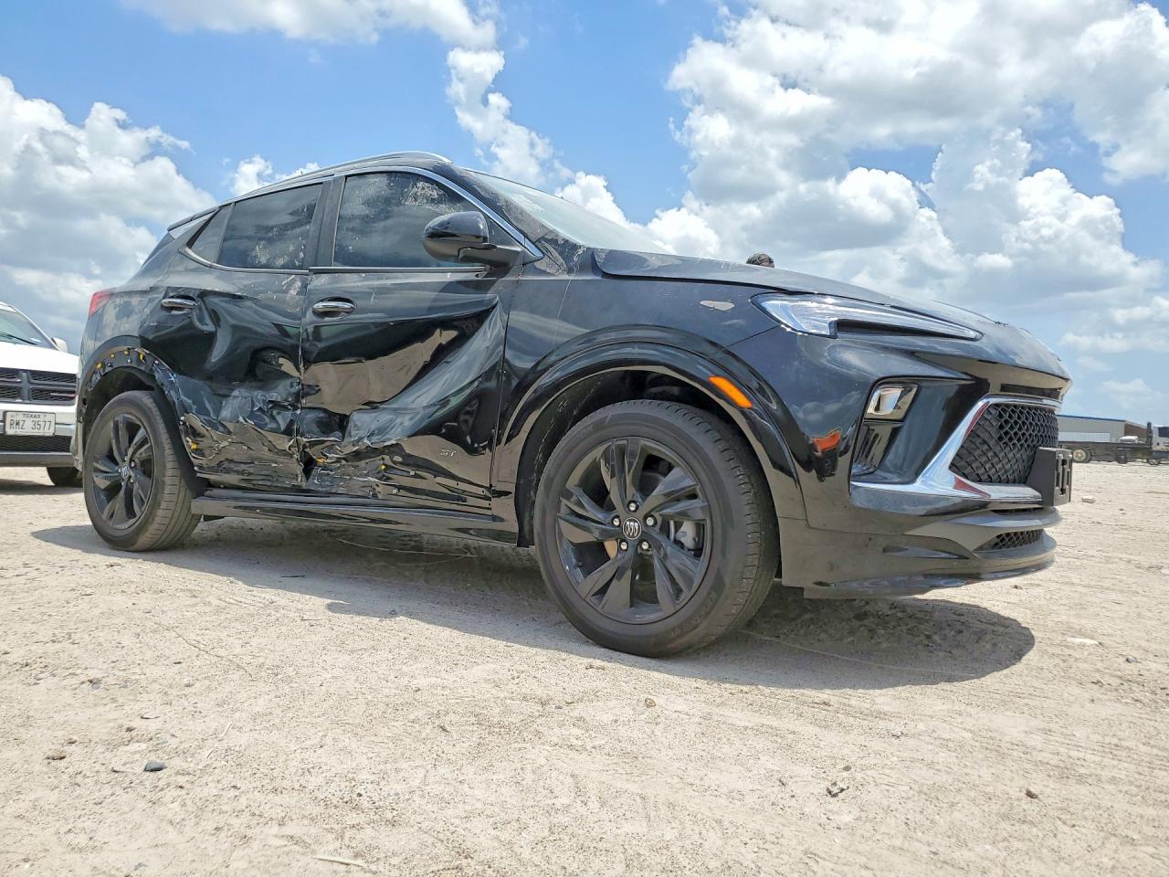 2026 Buick Encore Gx Sport Touring - Image 4