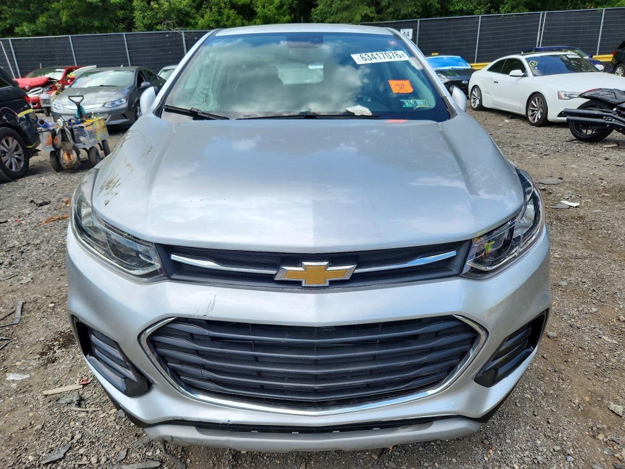 2017 Chevrolet Trax Ls - Image 5