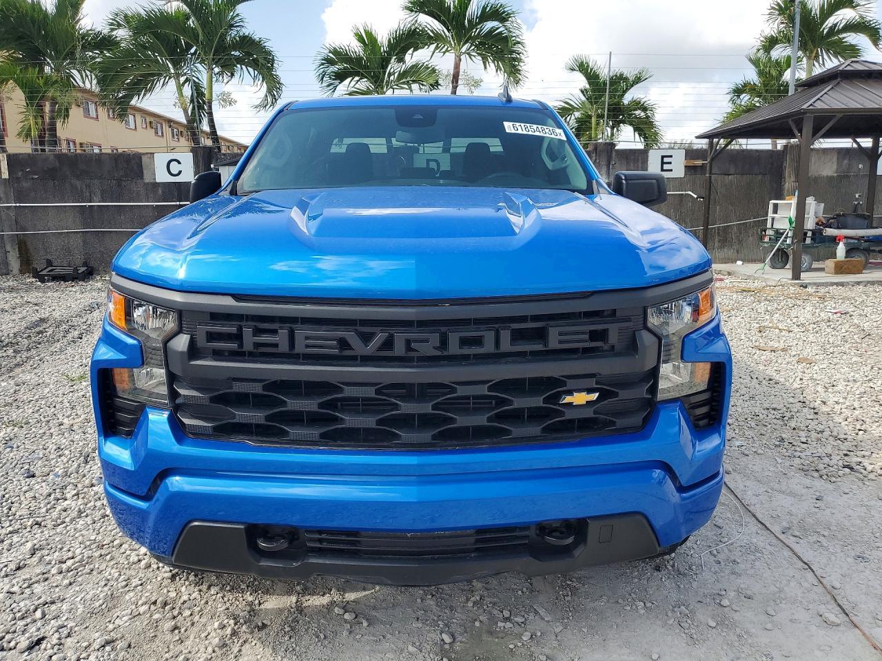 2025 Chevrolet Silverado C1500 Custom - Image 5
