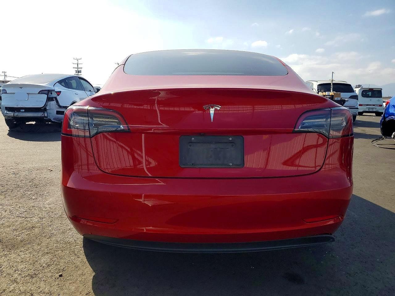 2023 Tesla Model 3 - Image 6
