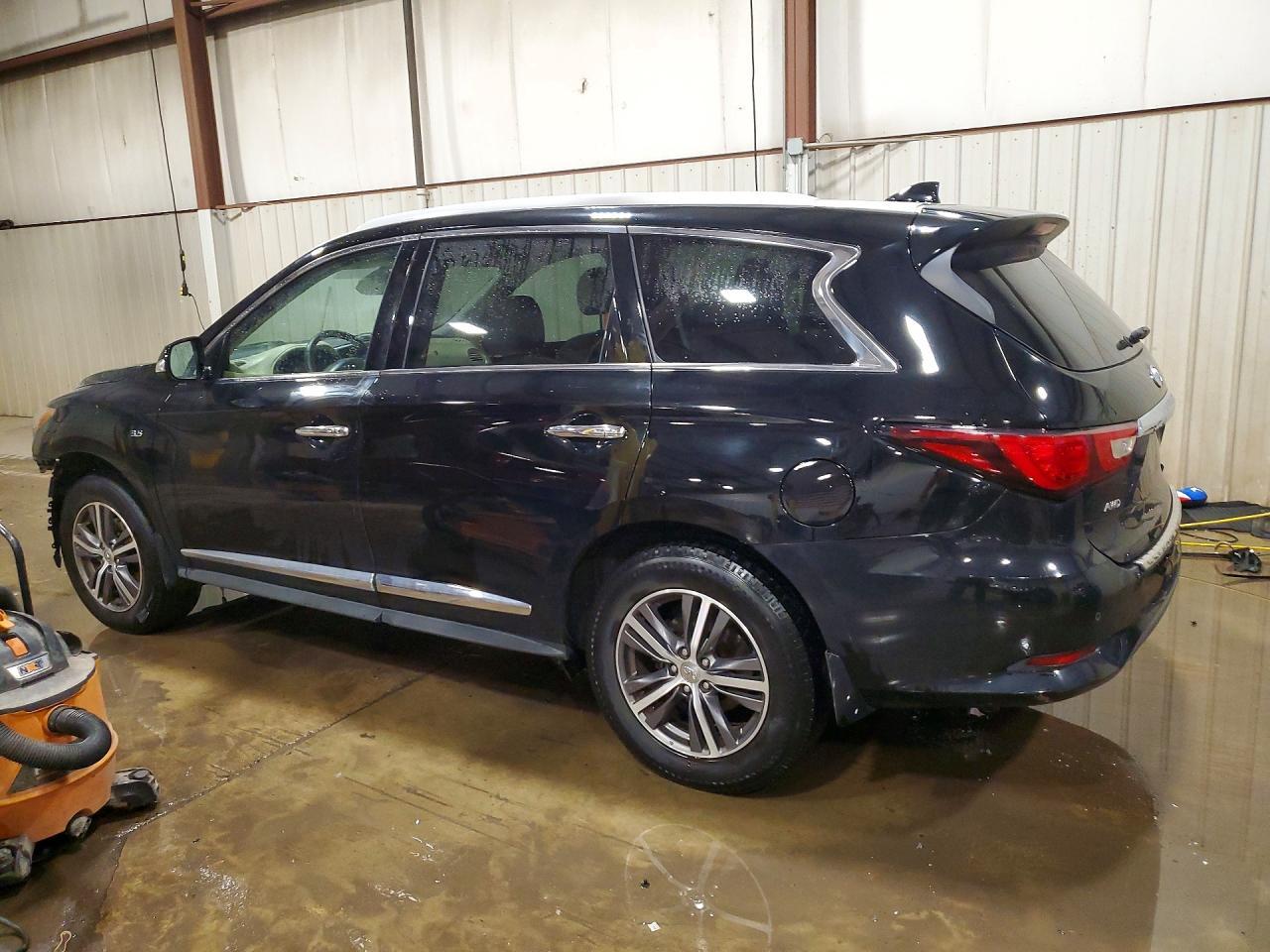 2019 Infiniti Qx60 Luxe - Фото 2