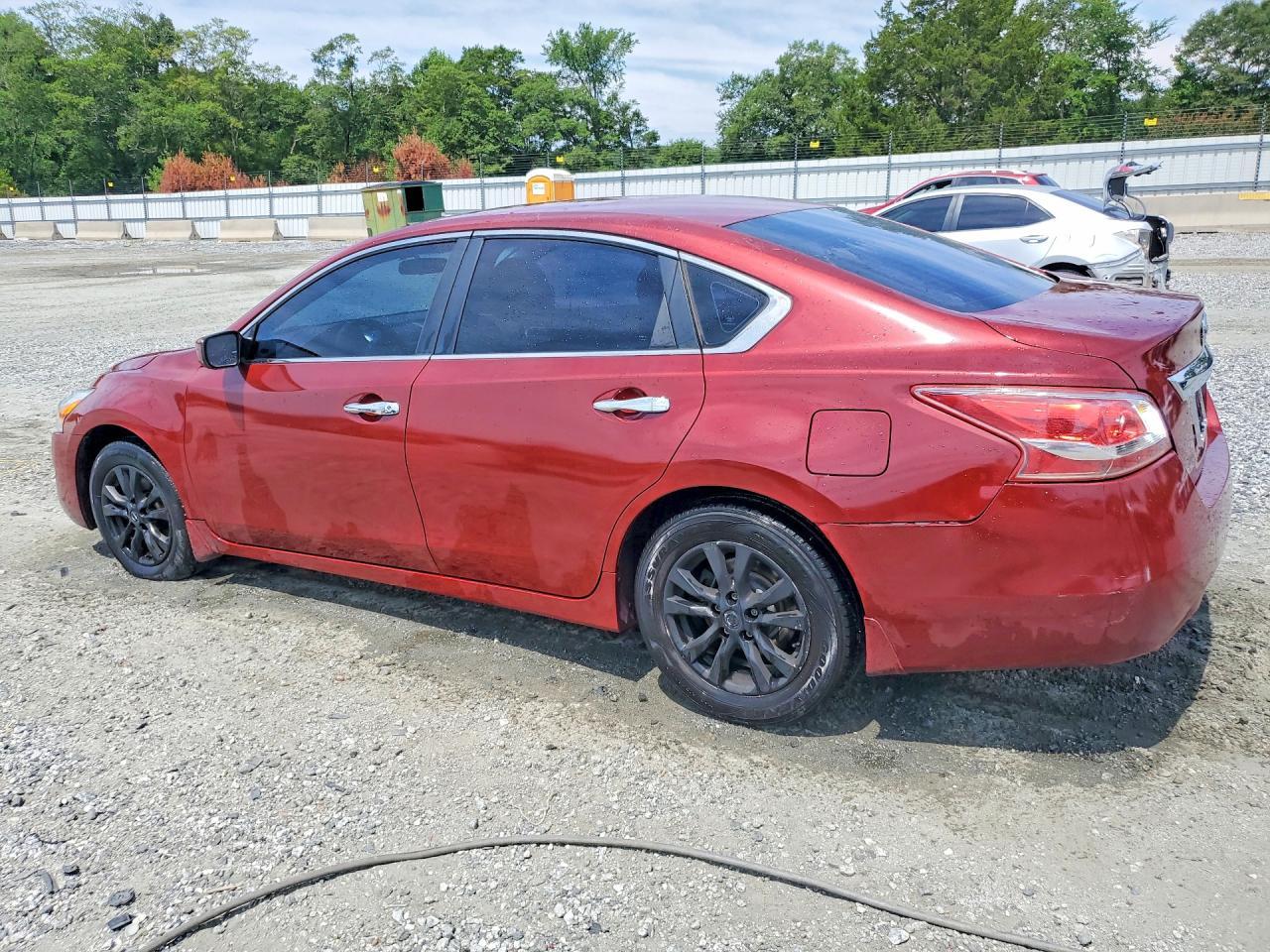 2013 Nissan Altima 2.5 - Фото 2