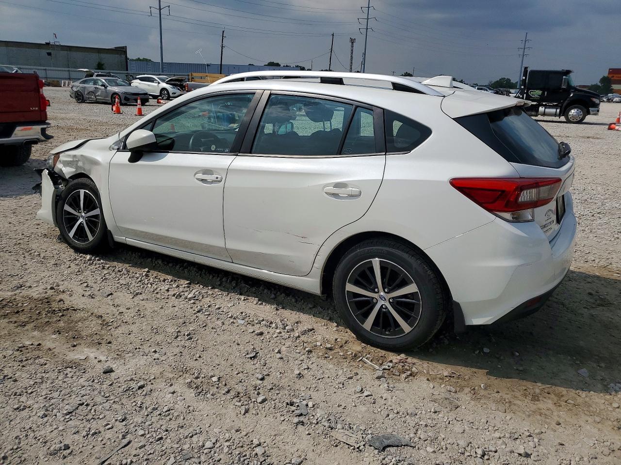 2022 Subaru Impreza Premium - Фото 2