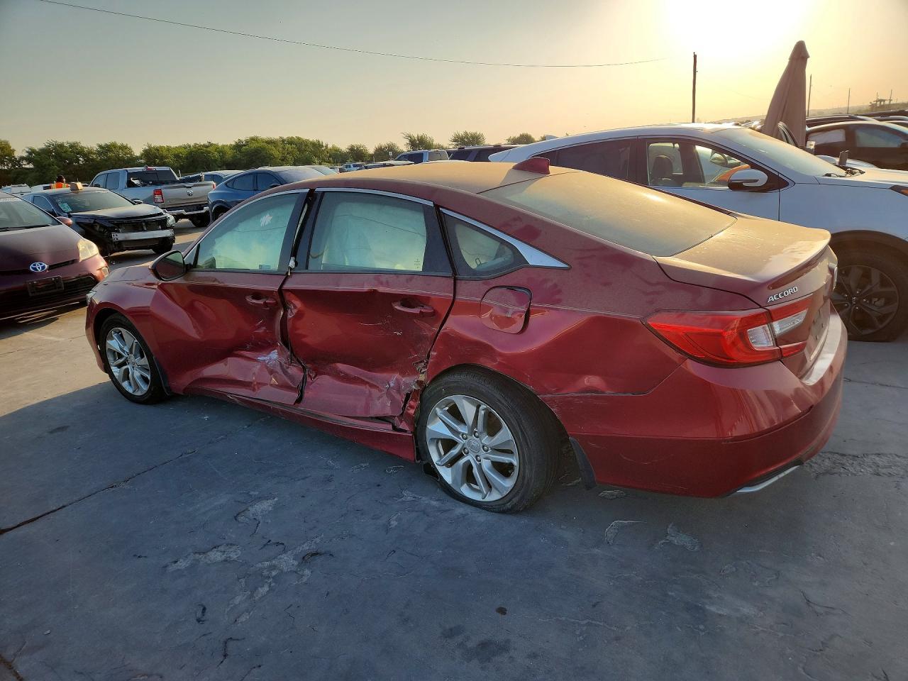 2018 Honda Accord Lx - Фото 2