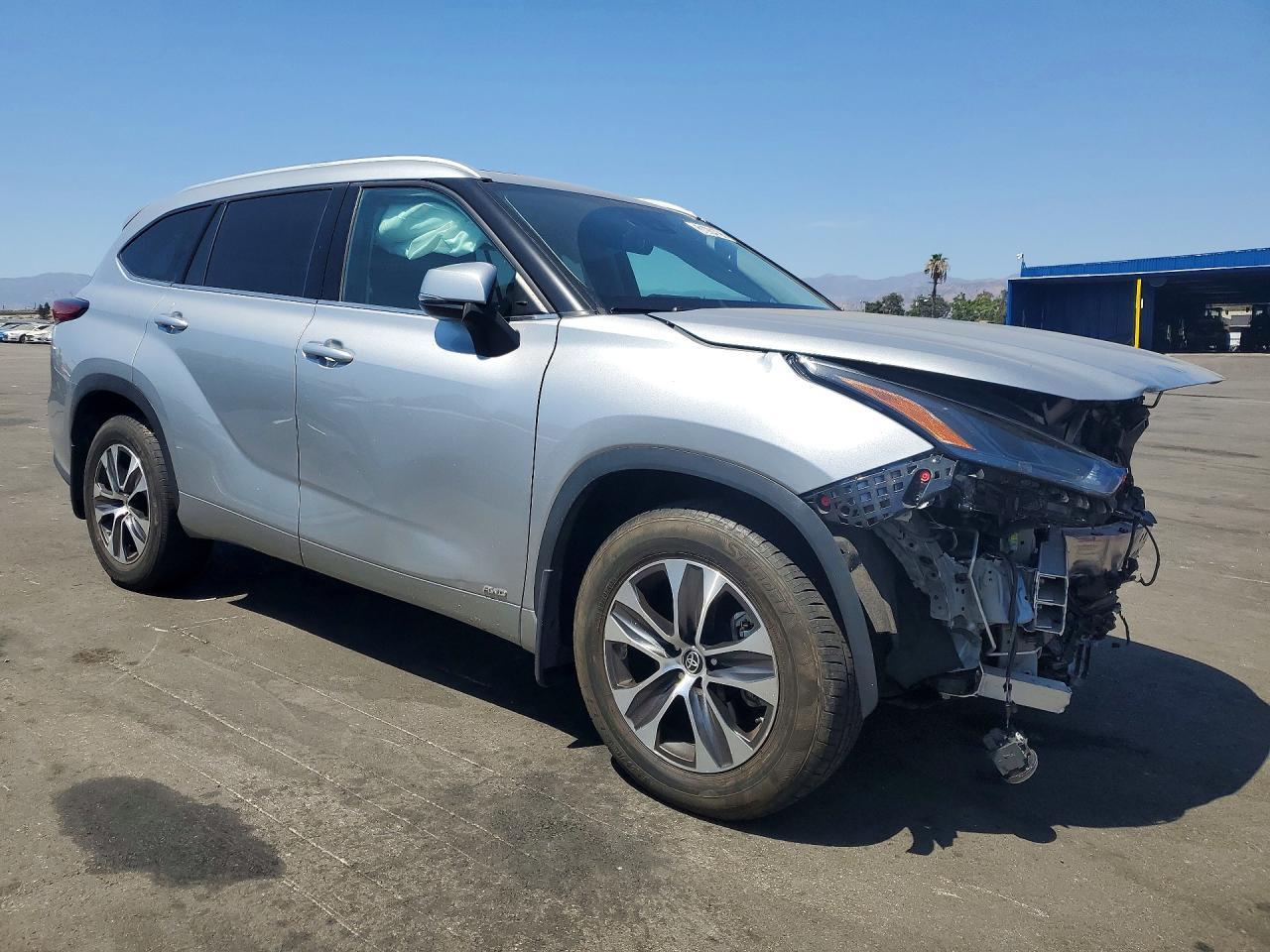 2022 Toyota Highlander Hybrid Xle - Фото 4