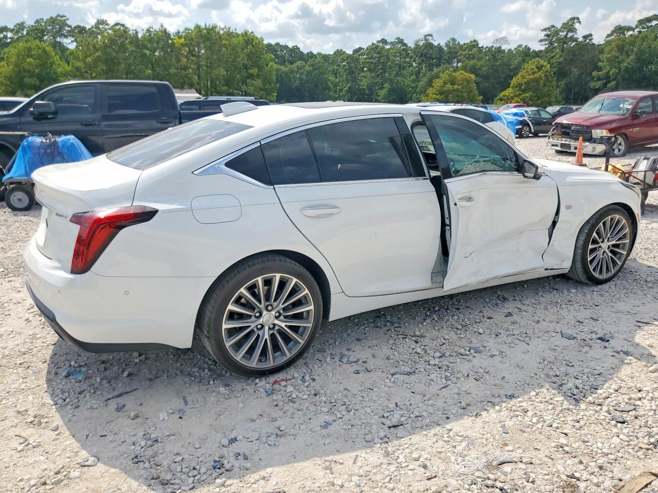 2025 Cadillac Ct5 Premium Luxury - Фото 3