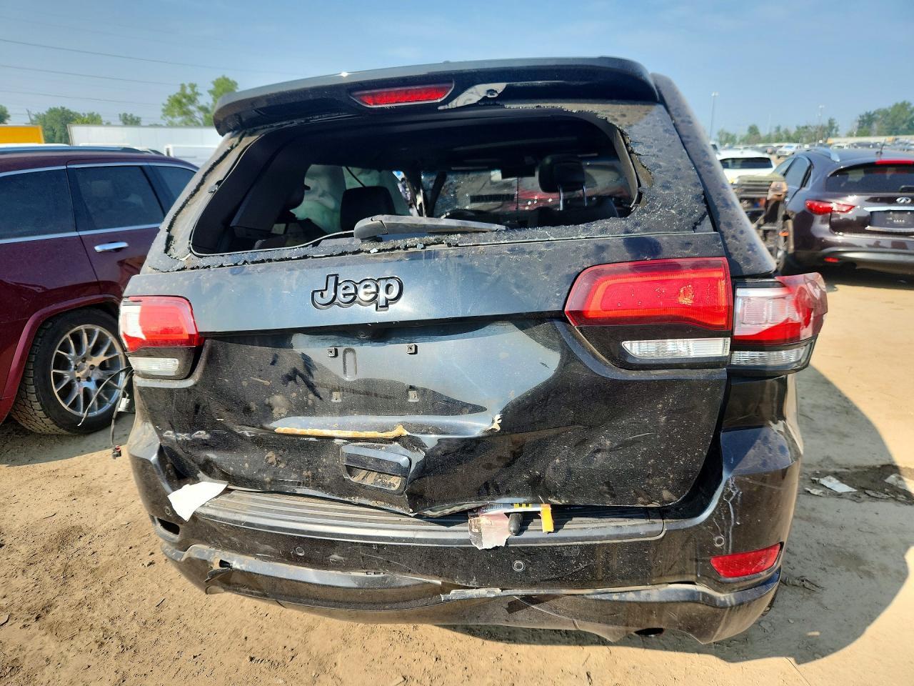 2019 Jeep Grand Cherokee Laredo - Фото 6
