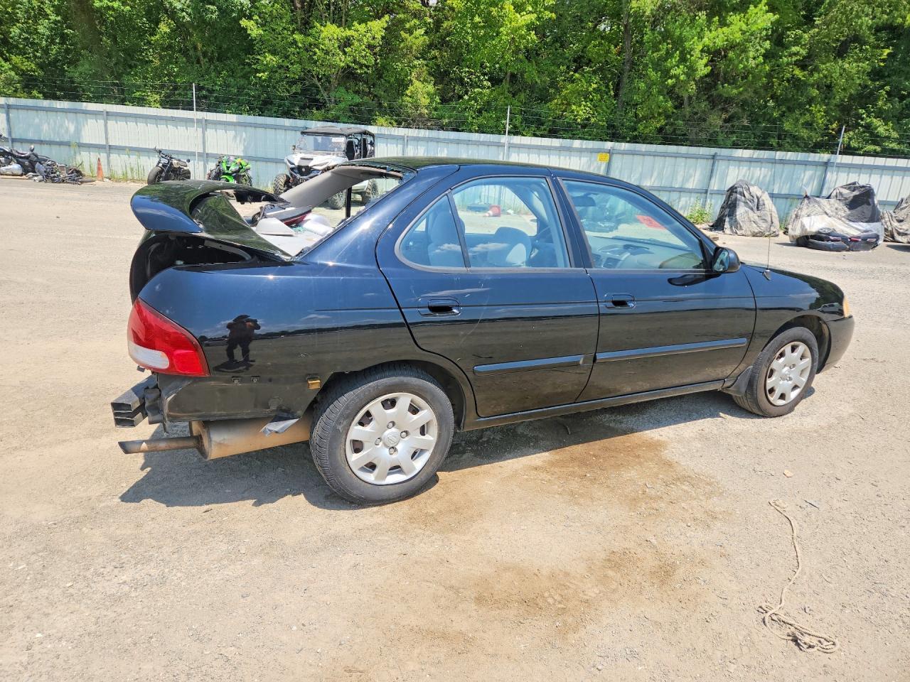 2001 Nissan Sentra Xe - Фото 3