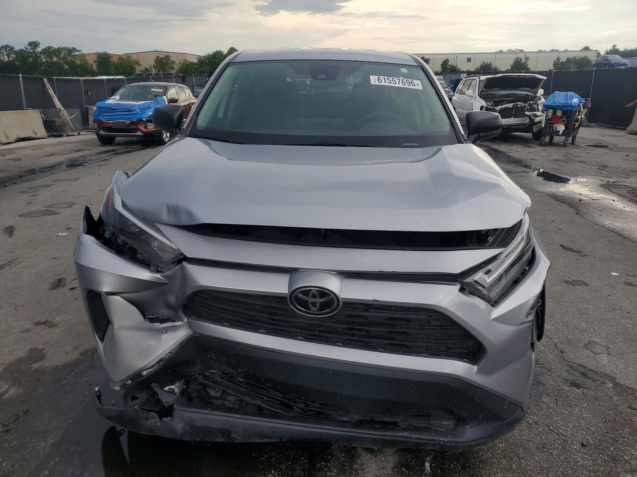 2025 Toyota Rav4 Le - Фото 5