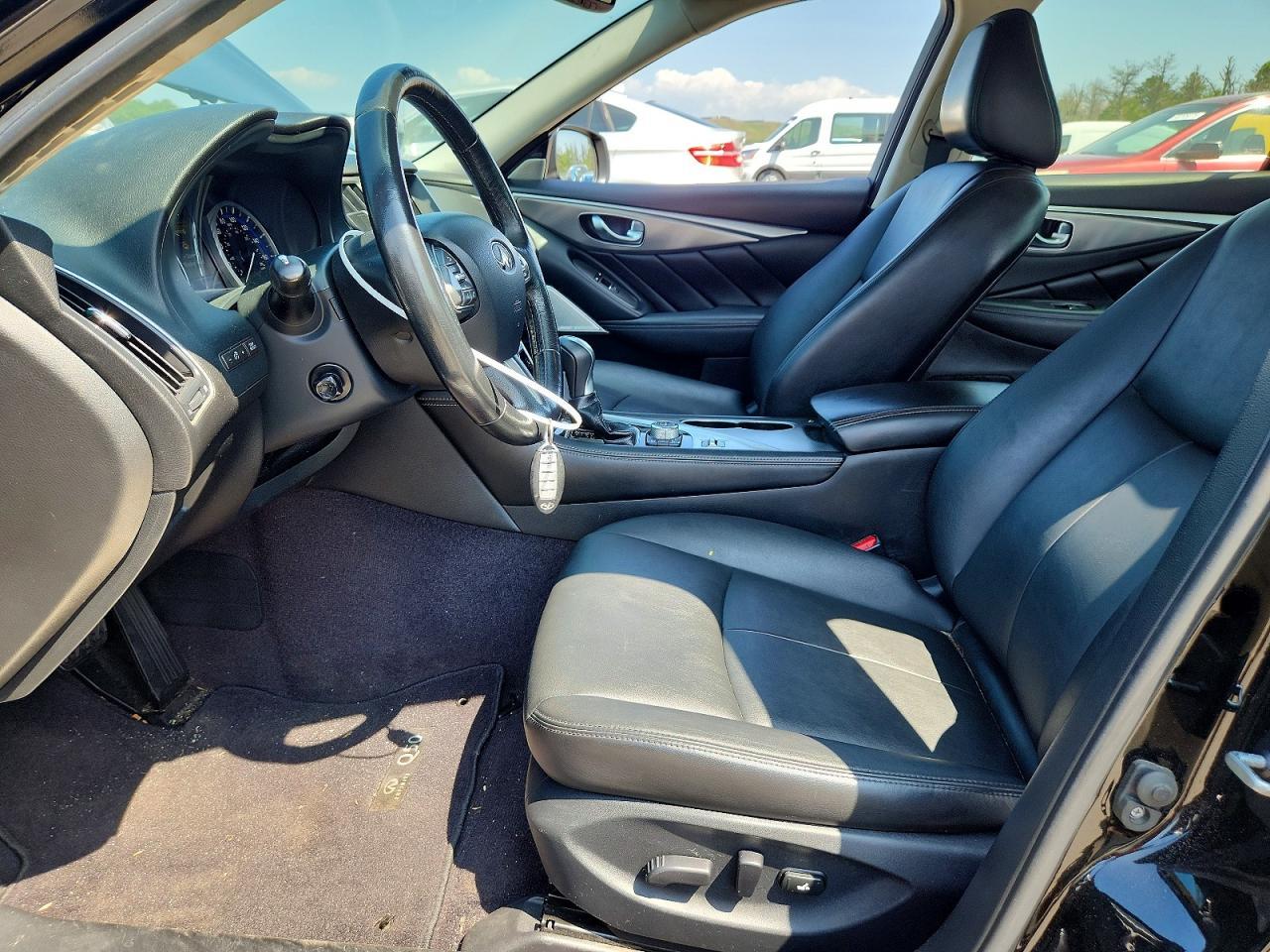 2017 Infiniti Q50 3.0T Premium - Фото 7