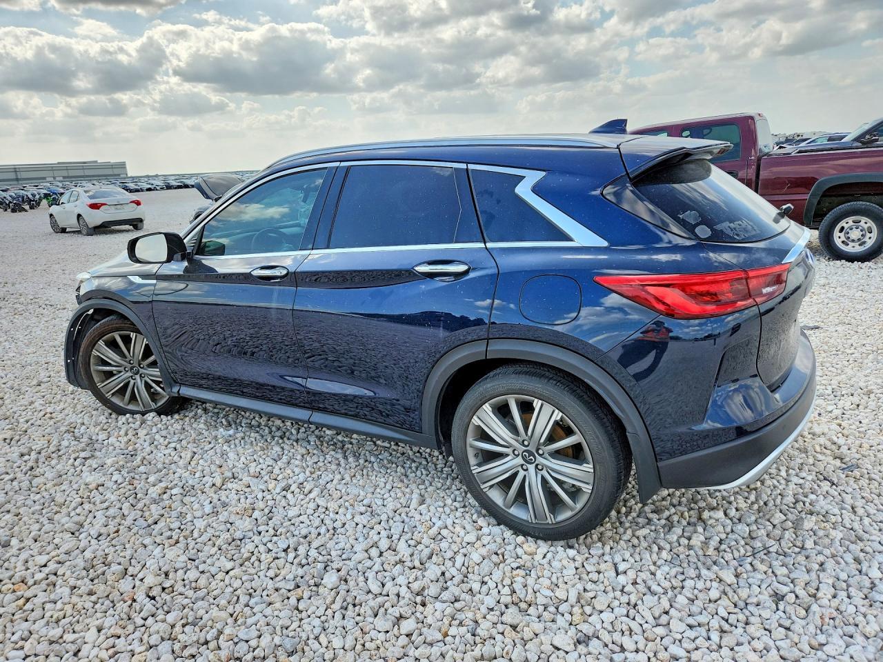 2021 Infiniti Qx50 Essential - Фото 2