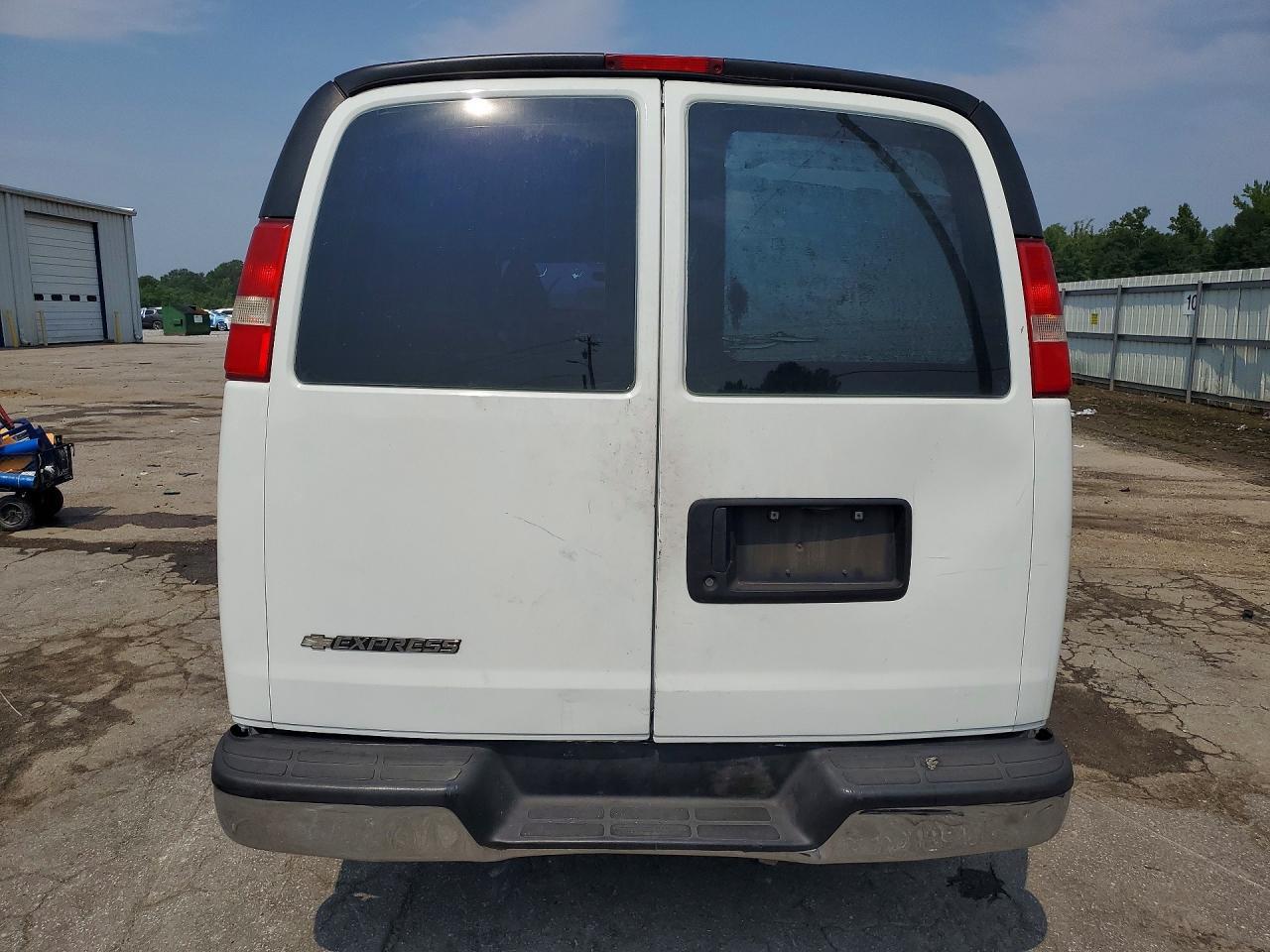 2016 Chevrolet Express G3500 Lt - Фото 6