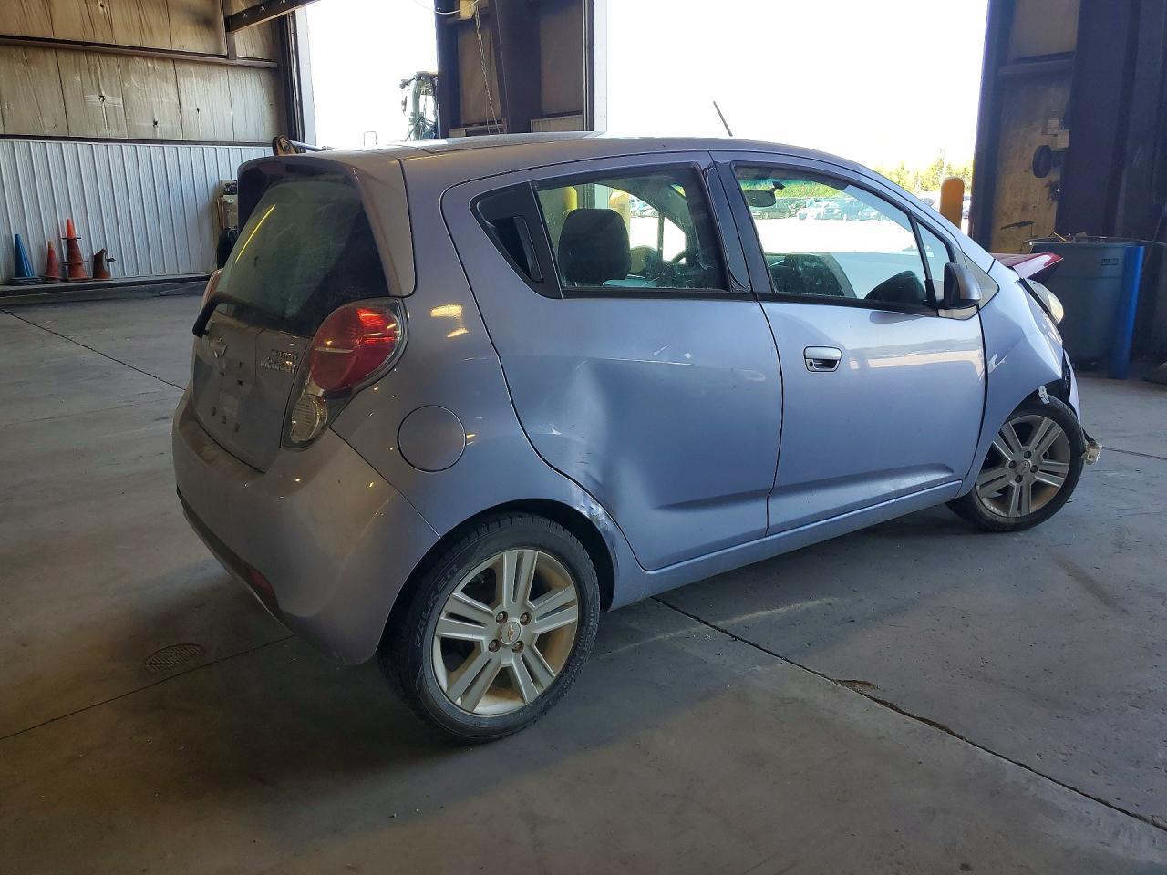 2014 Chevrolet Spark 1Lt - Фото 3