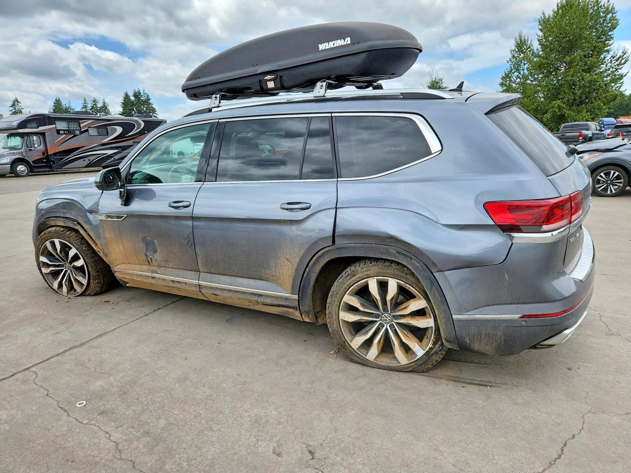 2023 Volkswagen Atlas Sel Premium R-Line - Фото 2