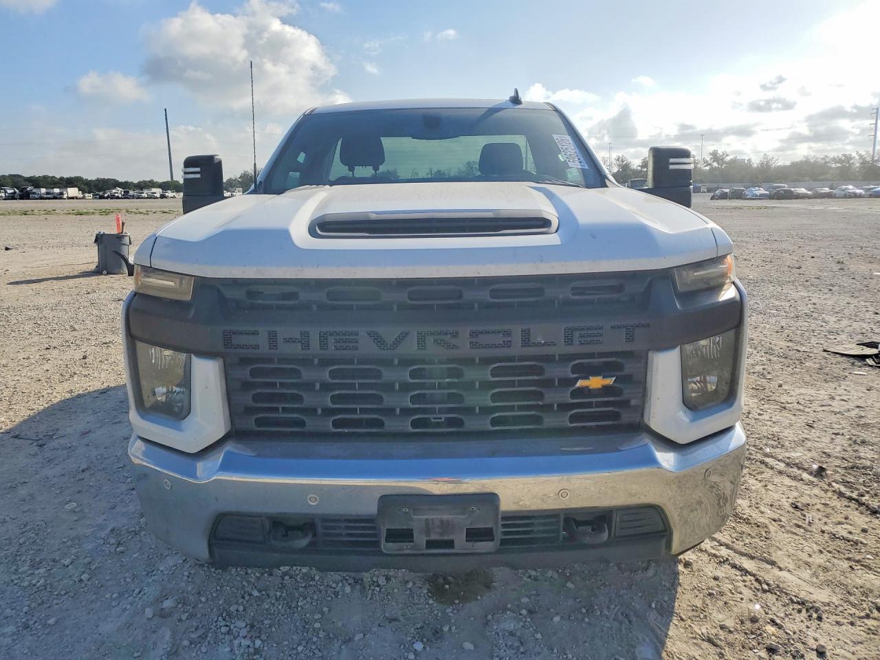 2020 Chevrolet Silverado C3500 - Image 5