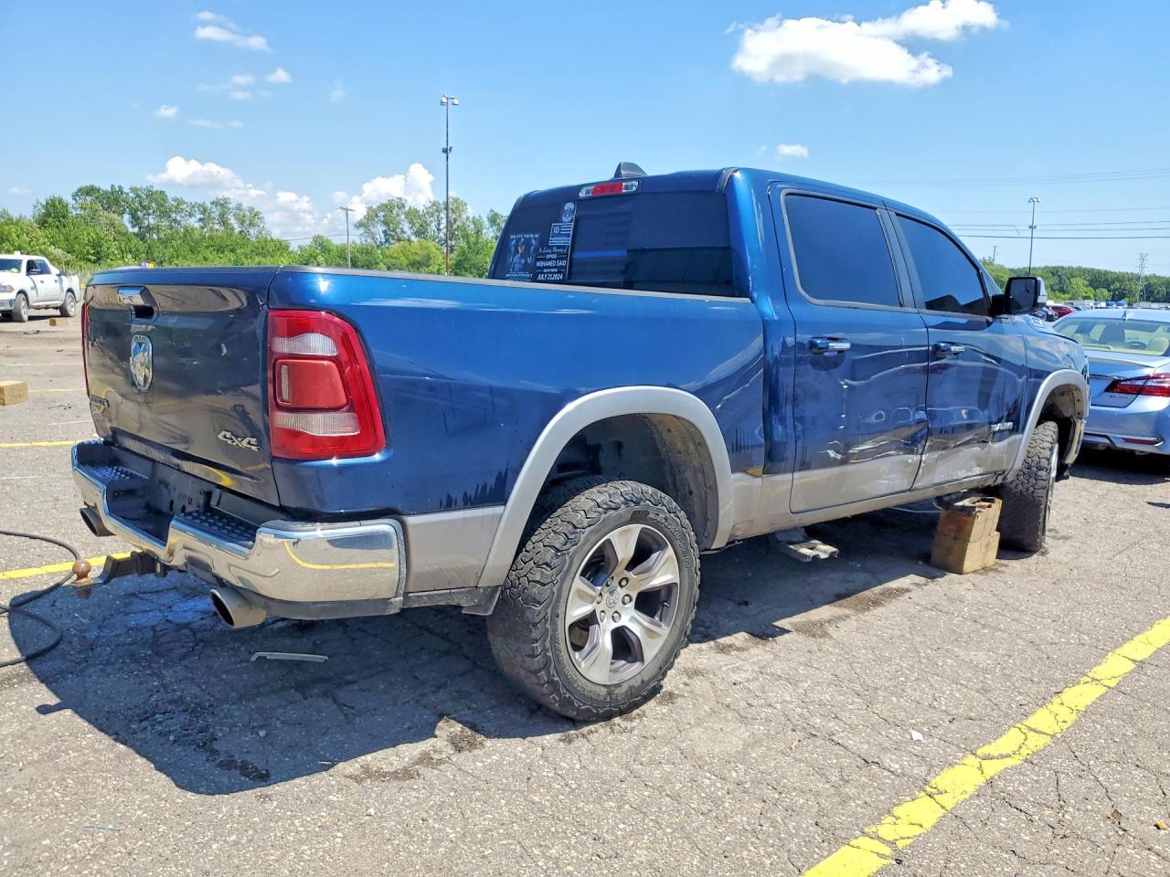 2019 Ram 1500 Laramie - Фото 3