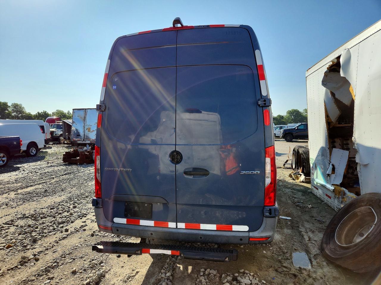 2019 Mercedes-Benz Sprinter 2500/3500 Delivery Van - Image 6