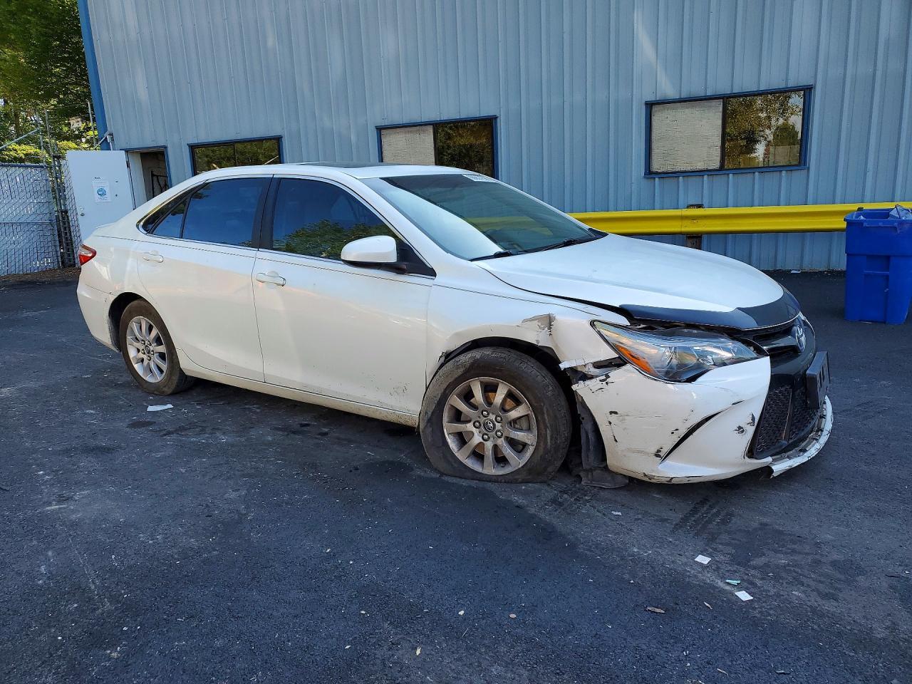 2016 Toyota Camry Xse - Image 4