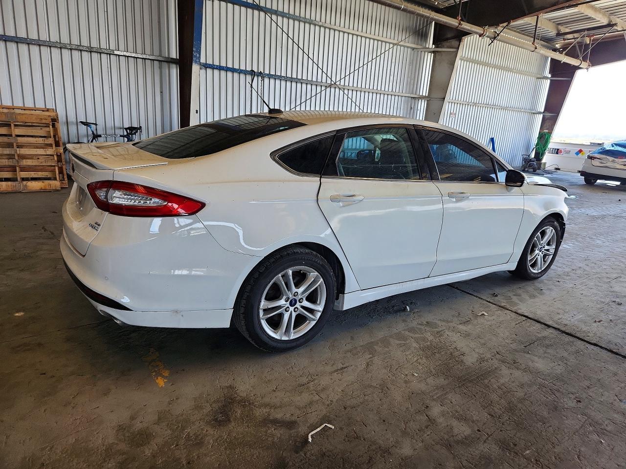 2014 Ford Fusion Titanium Hev - Фото 3