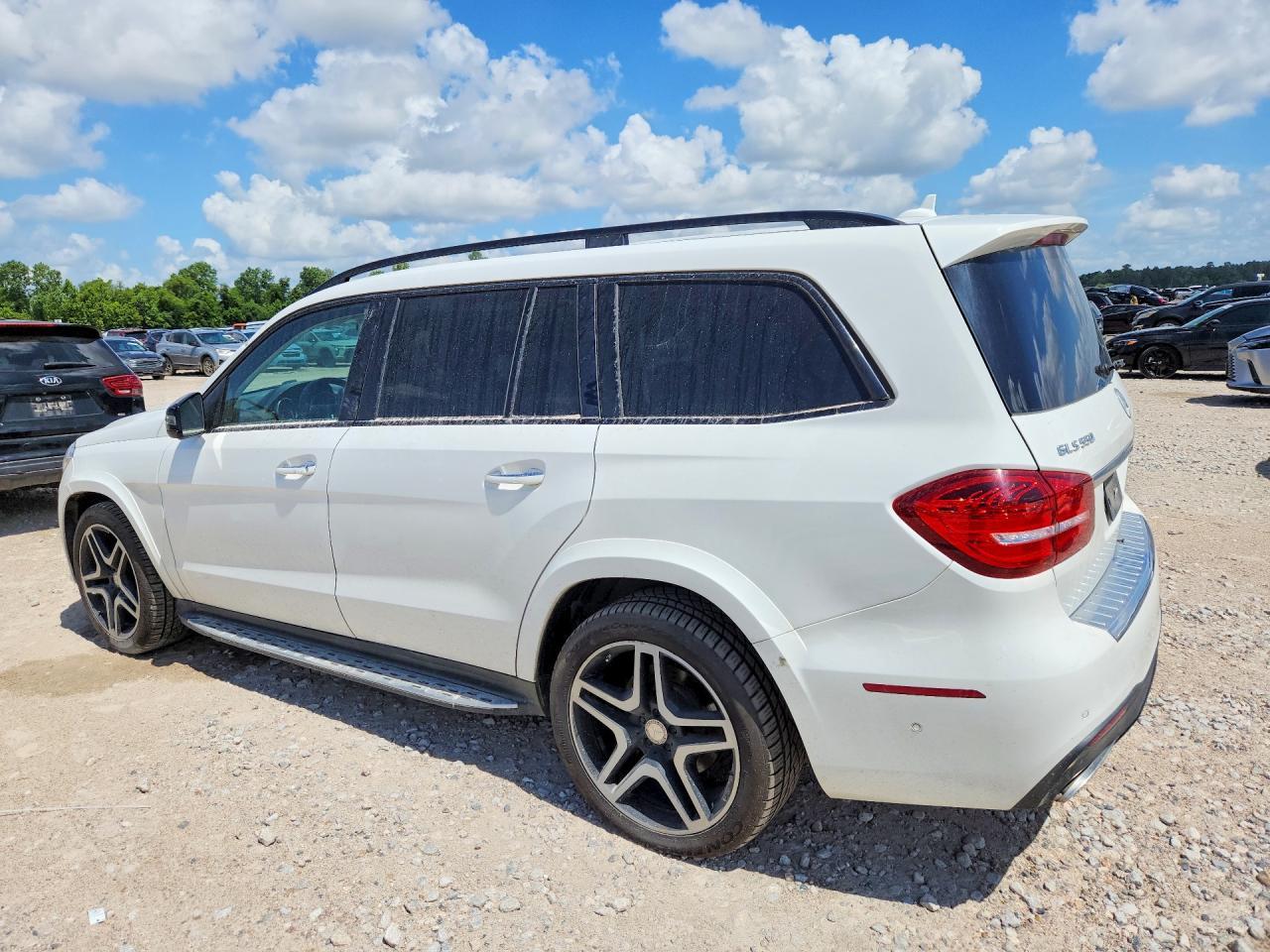 2017 Mercedes-Benz Gls 550 4Matic - Фото 2
