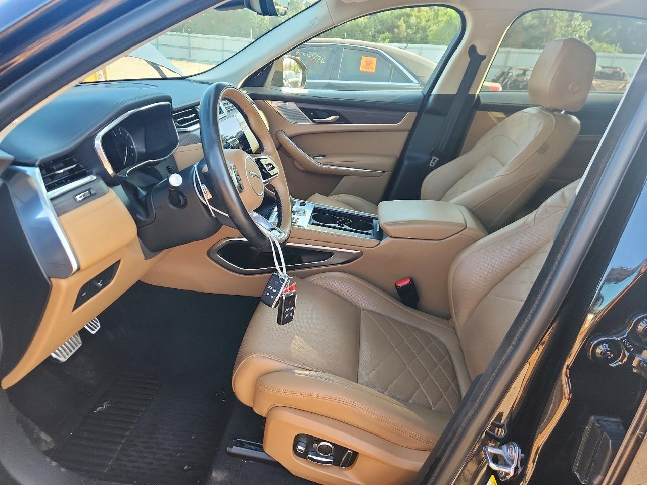 2022 Jaguar F-Pace S - Image 7