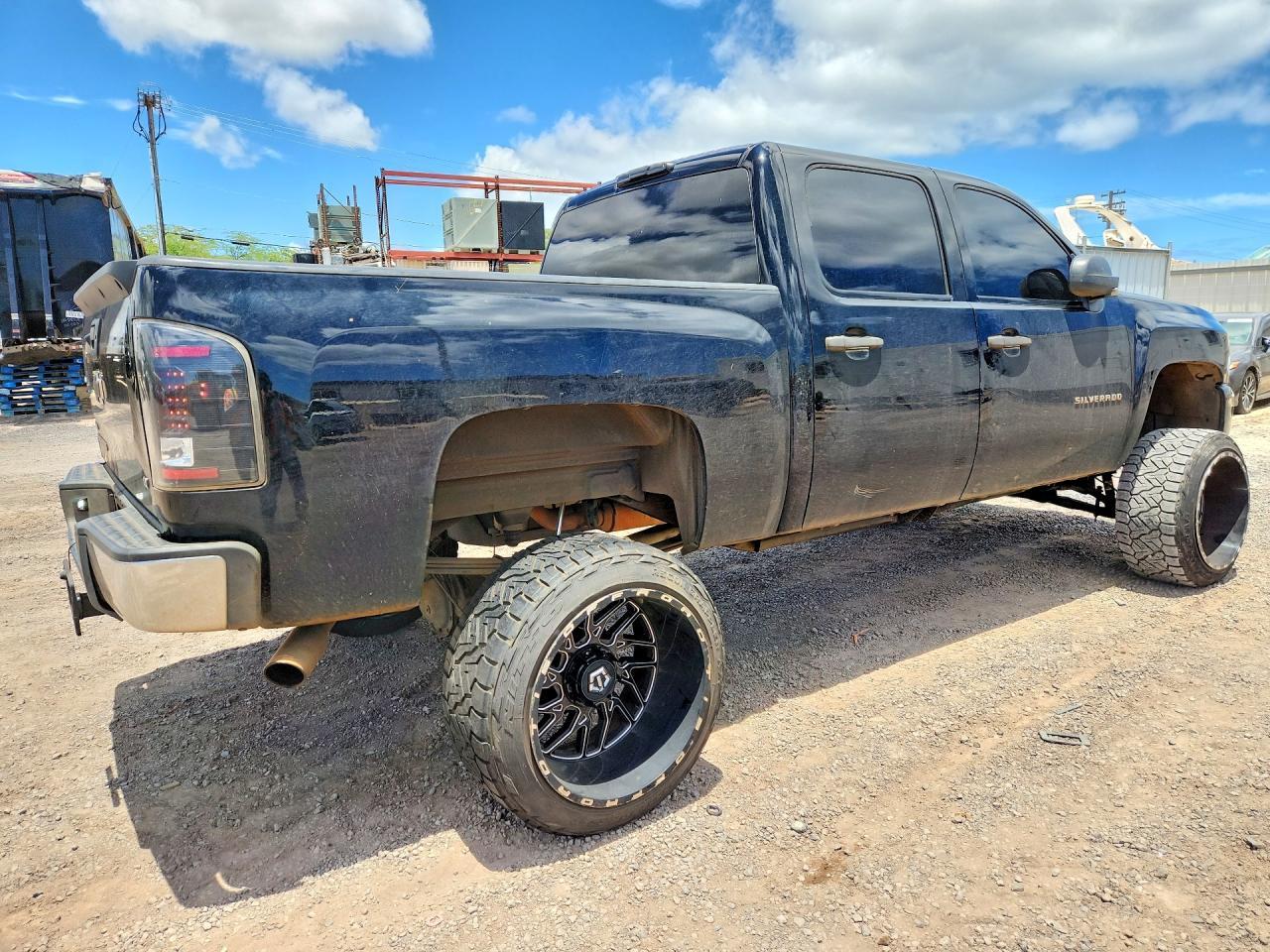 2011 Chevrolet Silverado C1500 Lt - Фото 3