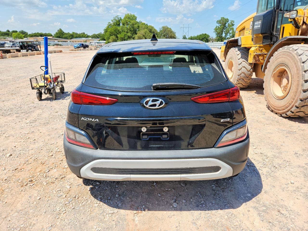 2023 Hyundai Kona Se - Image 6