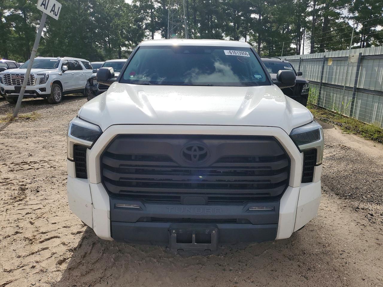 2023 Toyota Tundra Crewmax Sr5 - Фото 5