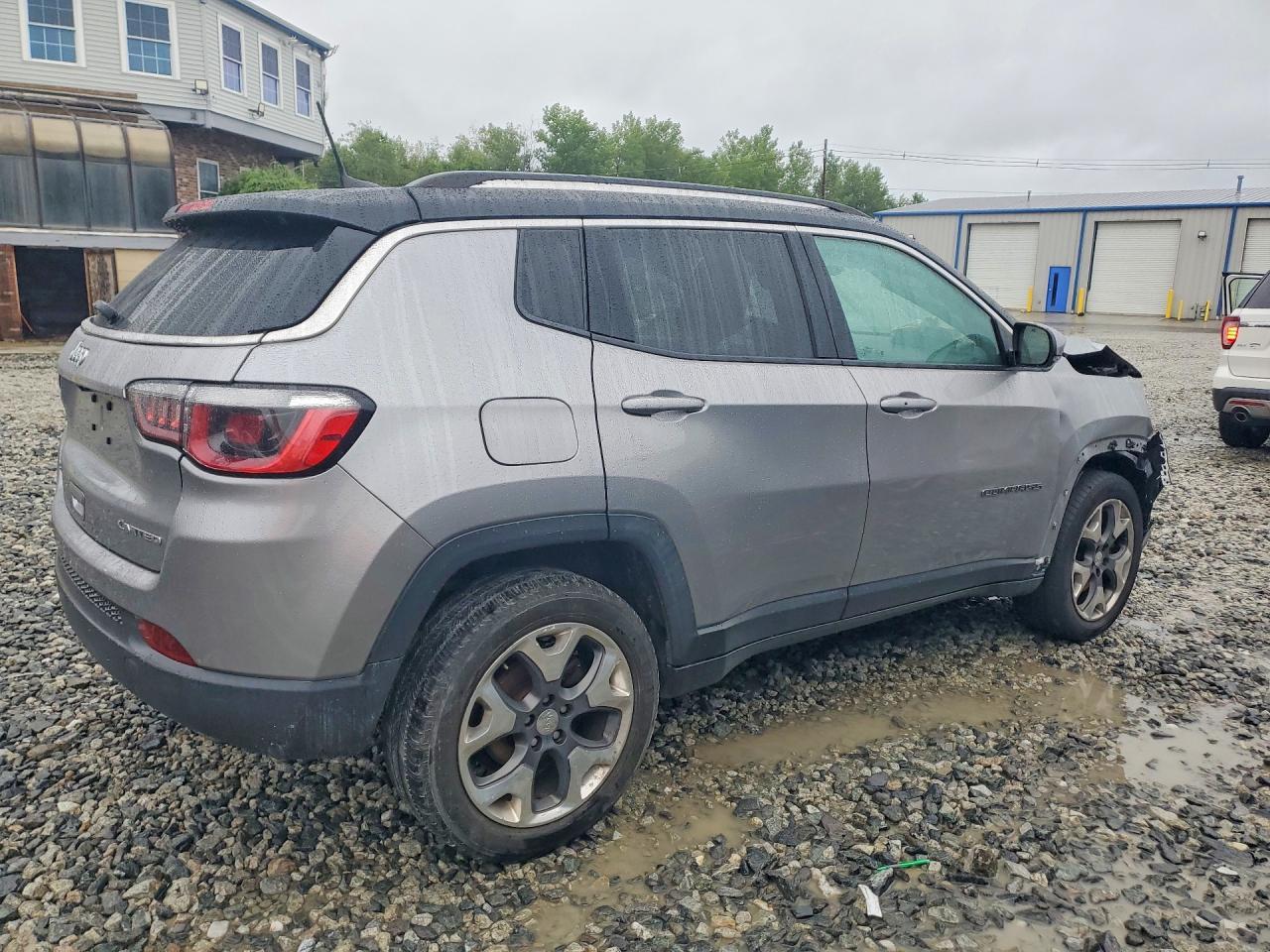 2018 Jeep Compass Limited - Фото 3