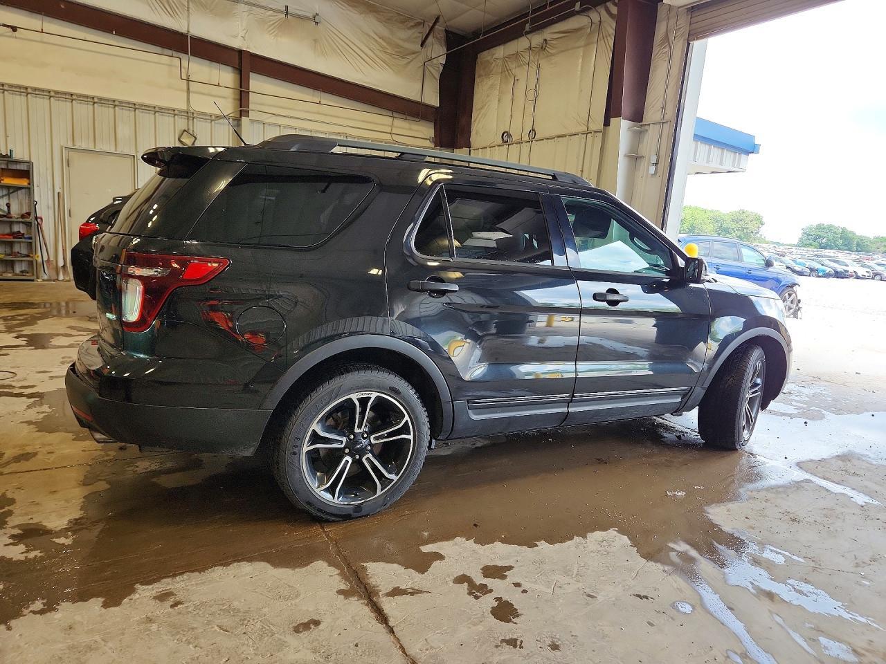 2014 Ford Explorer Sport - Фото 3