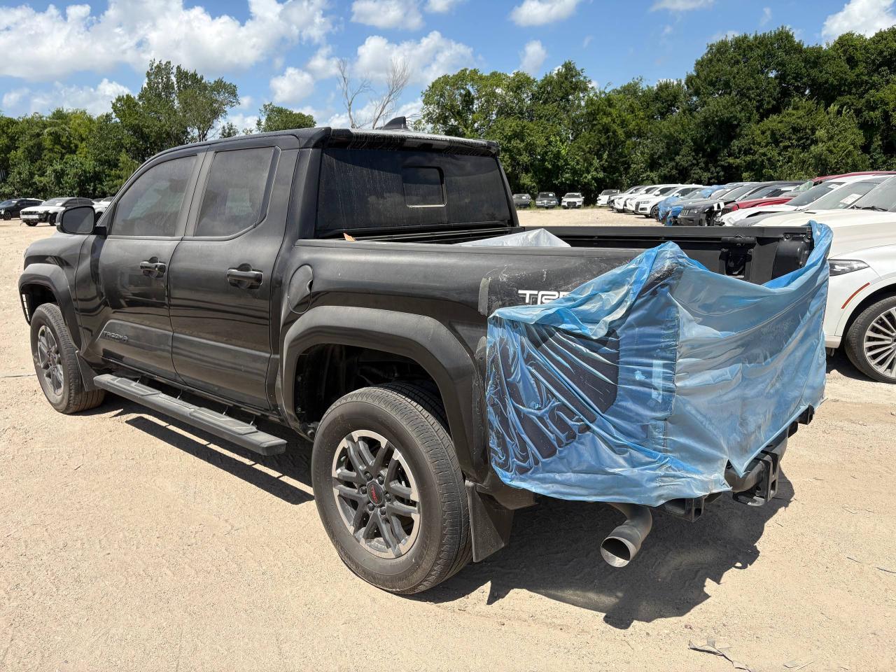 2024 Toyota Tacoma Trd Sport - Image 6