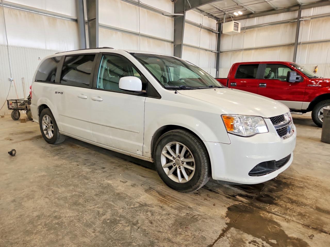2016 Dodge Grand Caravan Sxt - Фото 4