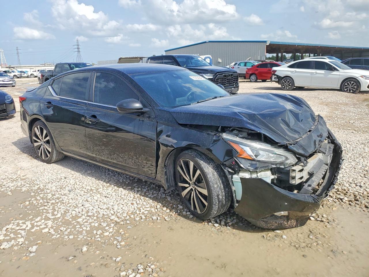 2021 Nissan Altima Sr - Image 4