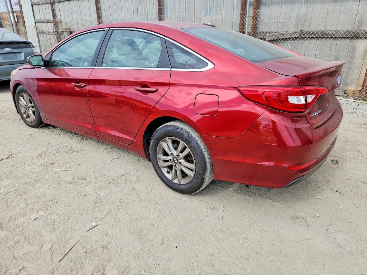 2015 Hyundai Sonata - Image 2