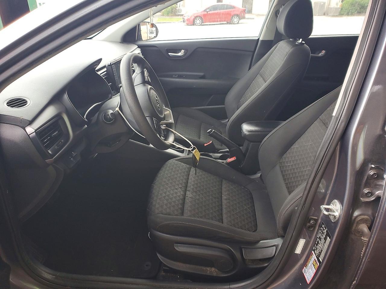 2019 Kia Rio S - Фото 7