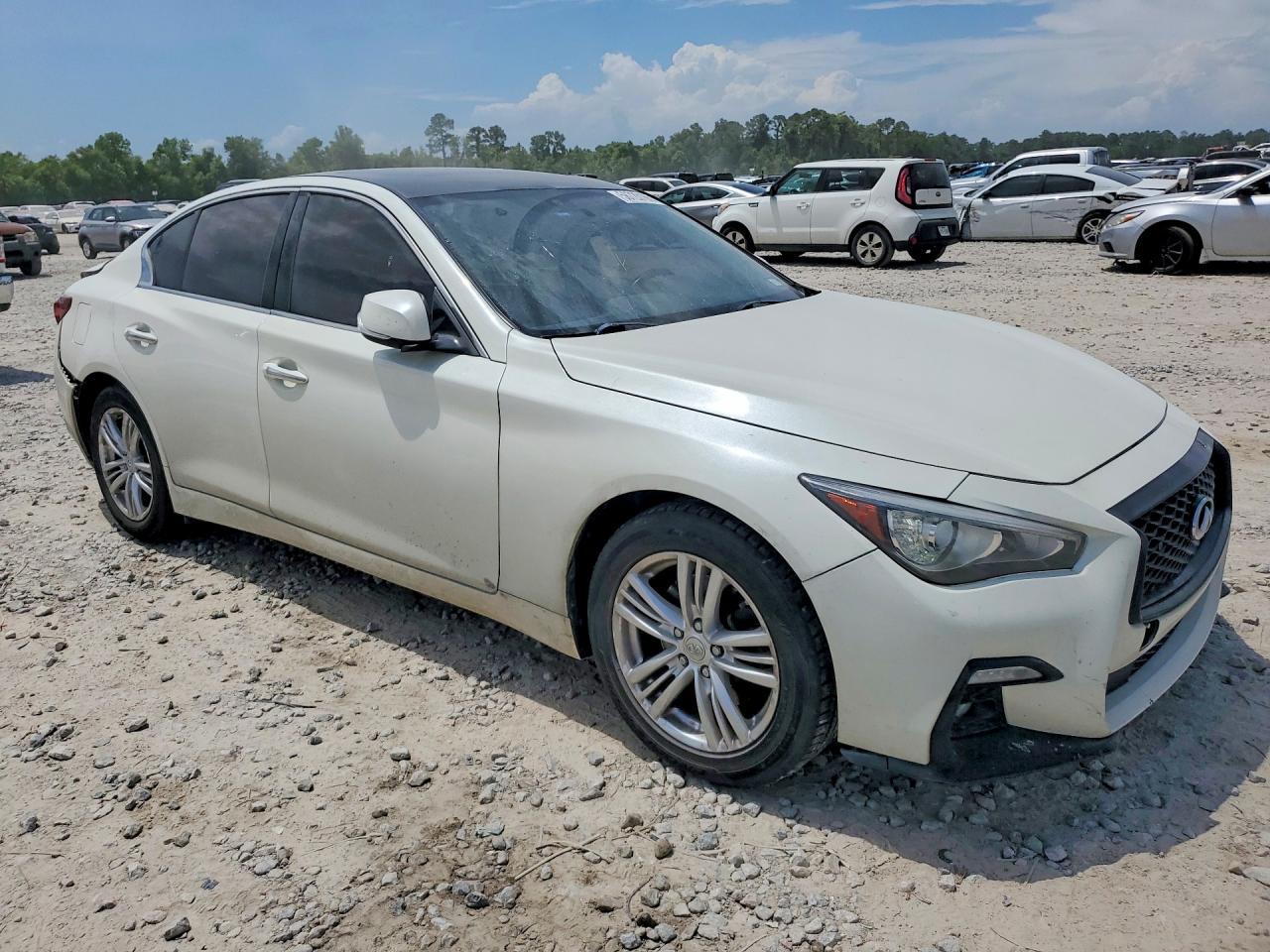 2018 Infiniti Q50 3.0T Luxe - Фото 4