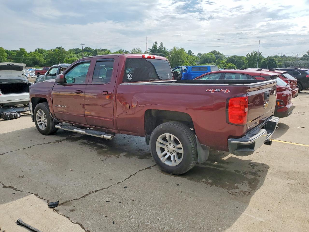 2016 Chevrolet Silverado K1500 Lt - Image 2