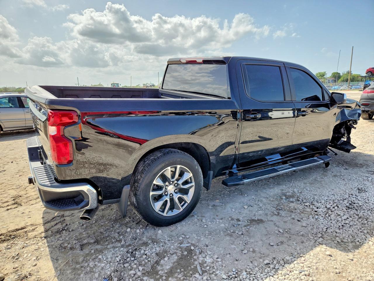 2022 Chevrolet Silverado Ltd C1500 Lt - Фото 3