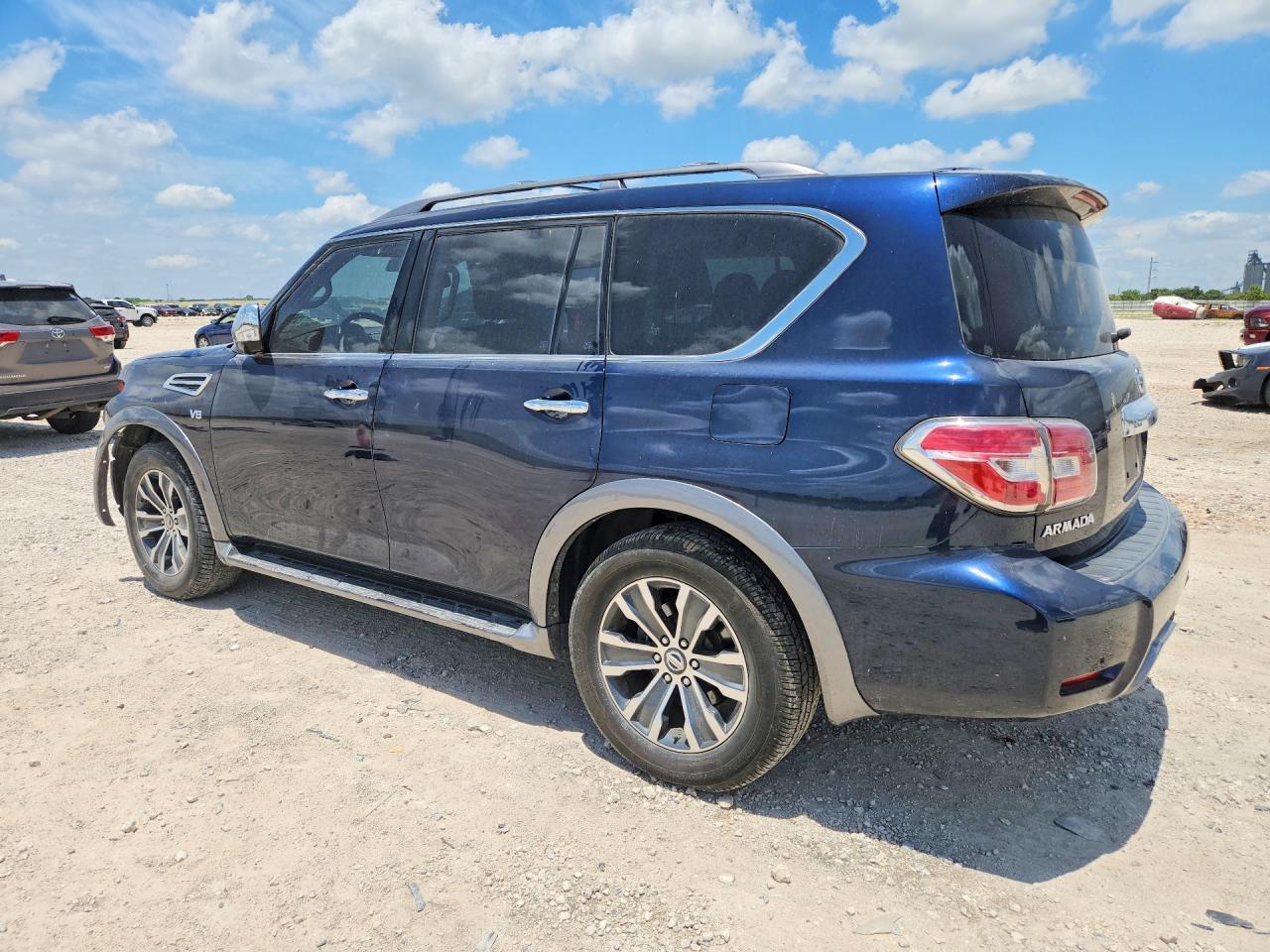 2019 Nissan Armada Sl - Фото 2