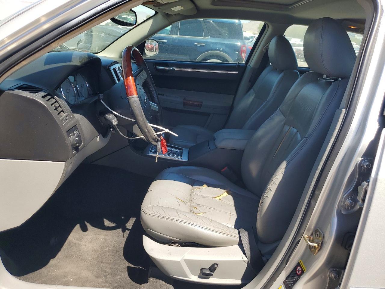 2006 Chrysler 300C - Фото 7