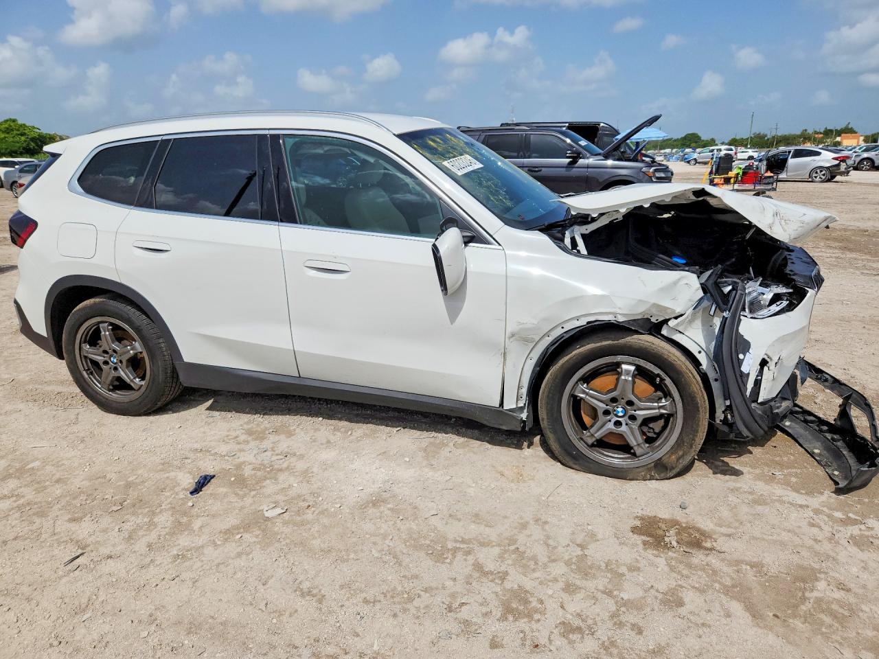 2023 BMW X1 xDrive28I - Фото 4