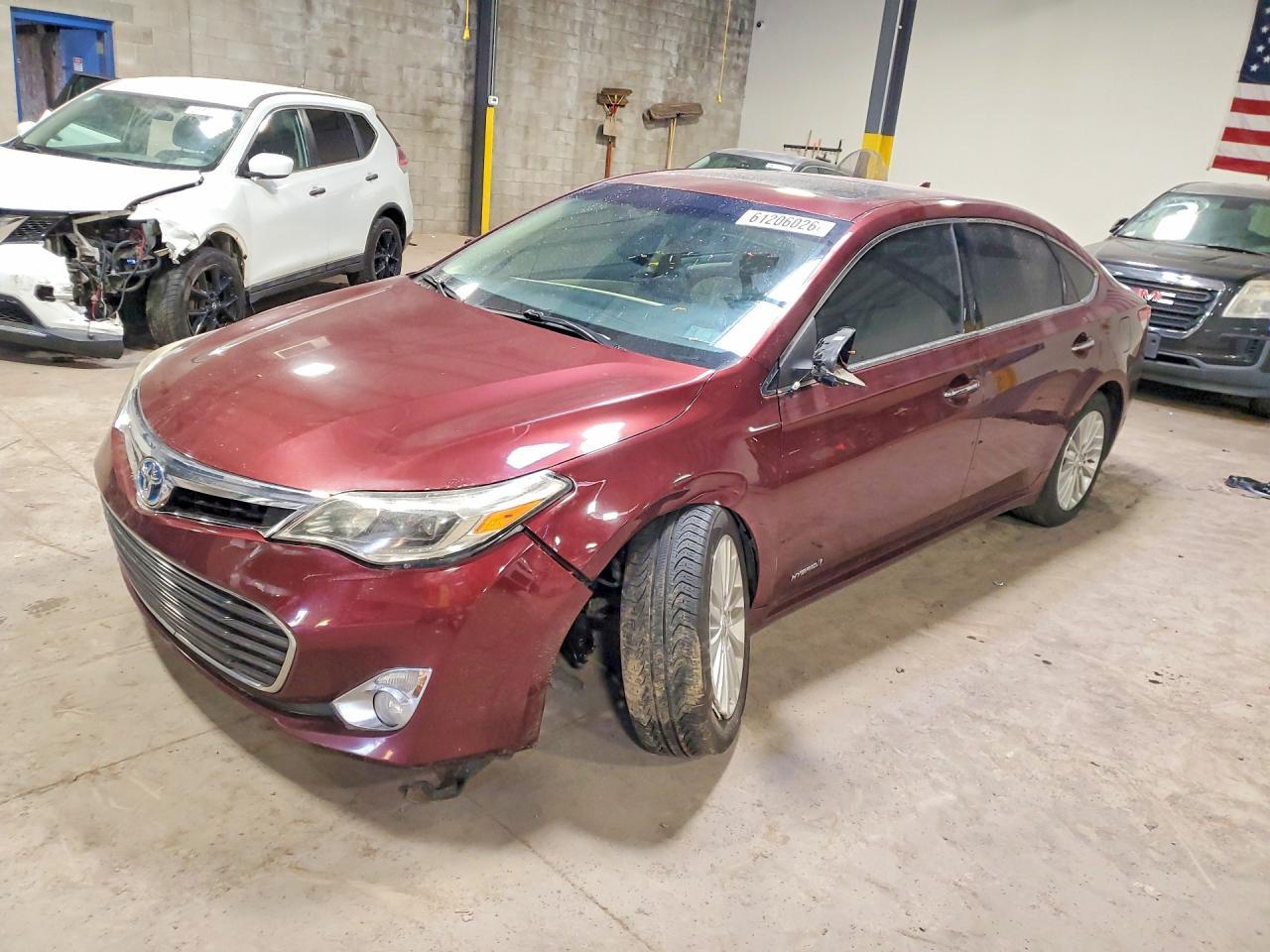 2013 Toyota Avalon Hybrid Limited