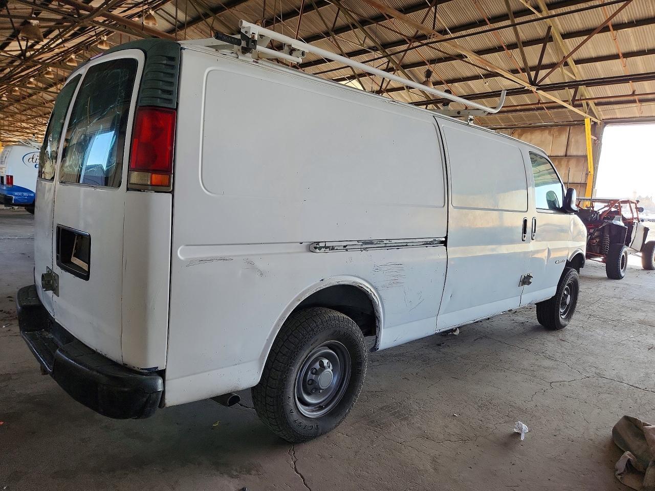 1999 Chevrolet Express G3500 - Image 3