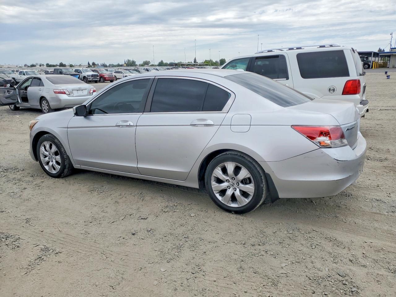 2010 Honda Accord Exl - Фото 2