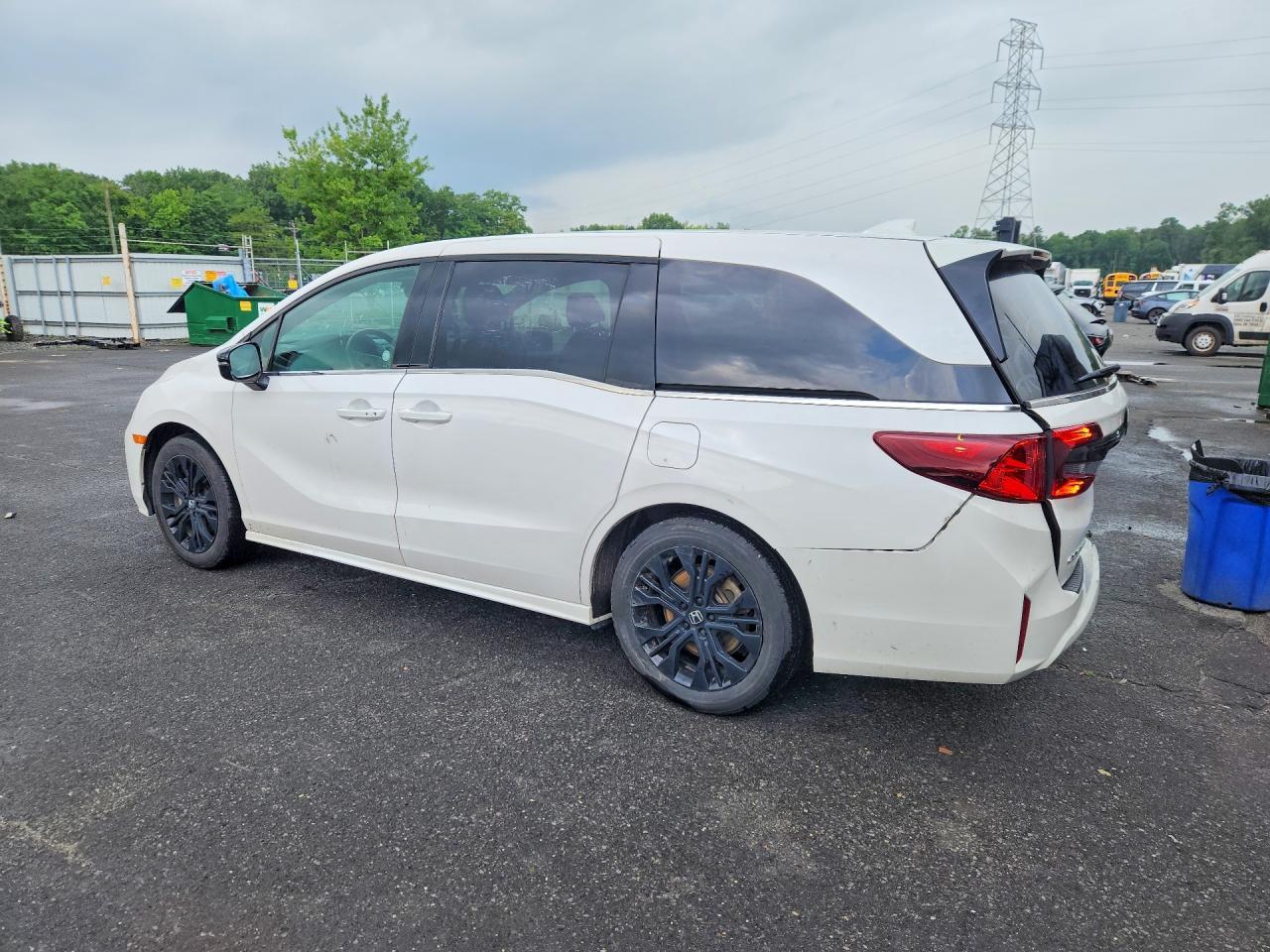 2025 Honda Odyssey Sport-L - Фото 2